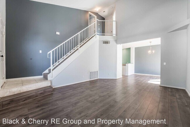 Foto del edificio - 2 br, 3 bath House - 2611 Peat Moss Ave