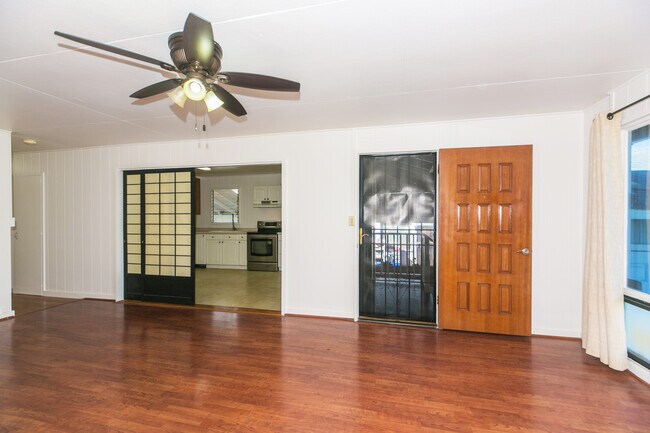 Foto del edificio - 730 6th Ave