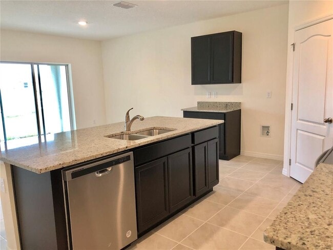 Foto del edificio - 1980 Chickasaw Blvd