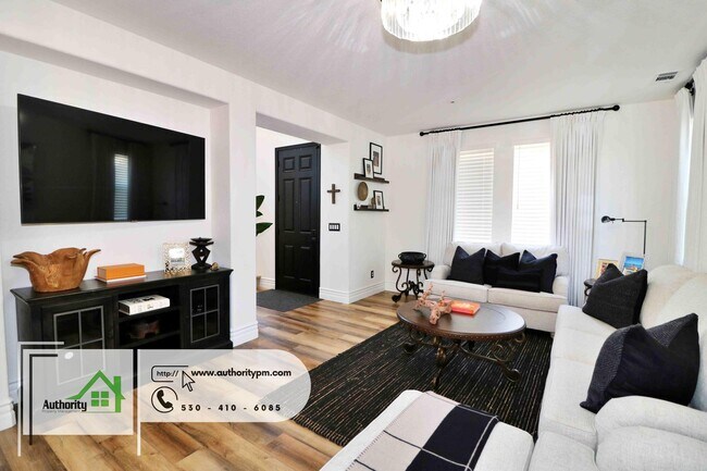 Foto del edificio - 1996 Salzburg Trail - Off Shasta View | En...