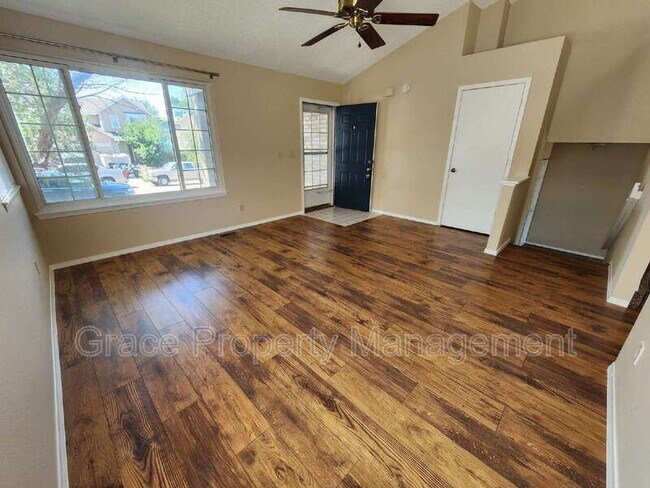 Building Photo - 12210 Newport Dr