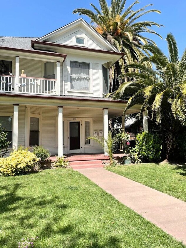 Foto principal - 633 Cherry St