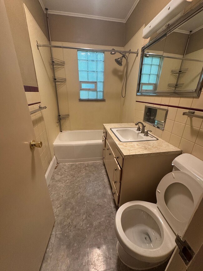 Foto del edificio - 414 6th St S