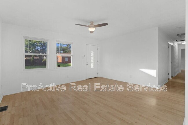 Building Photo - 905 Tifton St