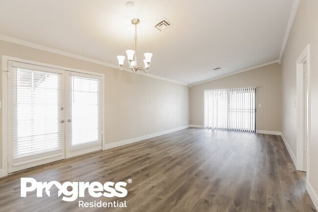 Building Photo - 7700 Blackbird Ave