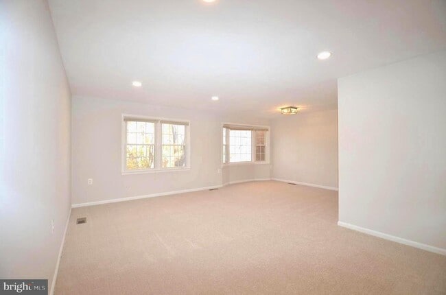 Foto del edificio - 12318 Cinnamon St