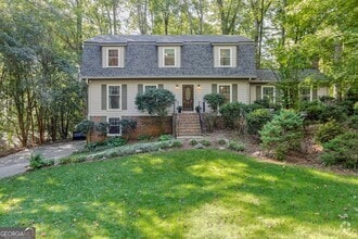 Building Photo - 4624 Mountain Creek Dr