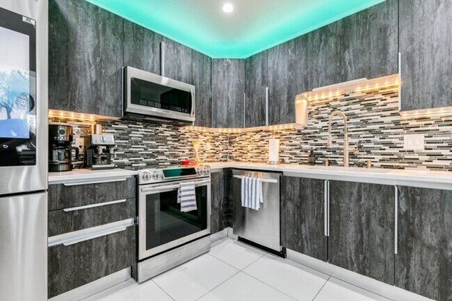 Foto del edificio - 7320 Clarke Rd
