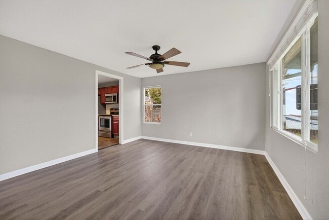 Photo - Ryde LLC Apartment