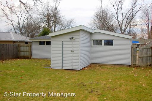 Foto del edificio - 1327 Cedar St