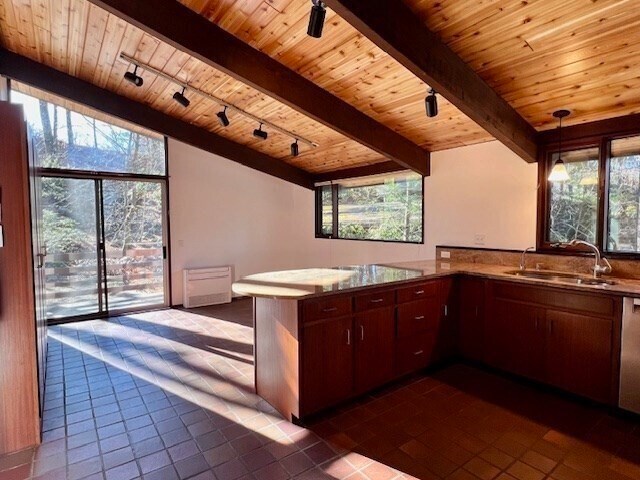 Foto del edificio - 12 White Pine Ln