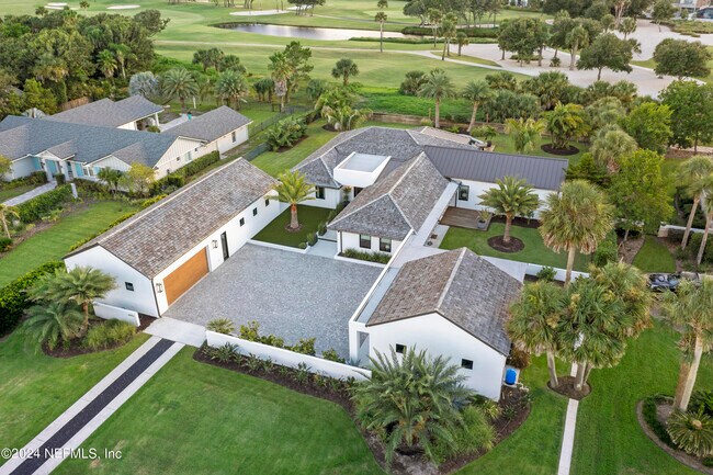 Building Photo - 4096 Ponte Vedra Blvd