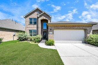 Building Photo - 24063 Hawthorn Lks Dr