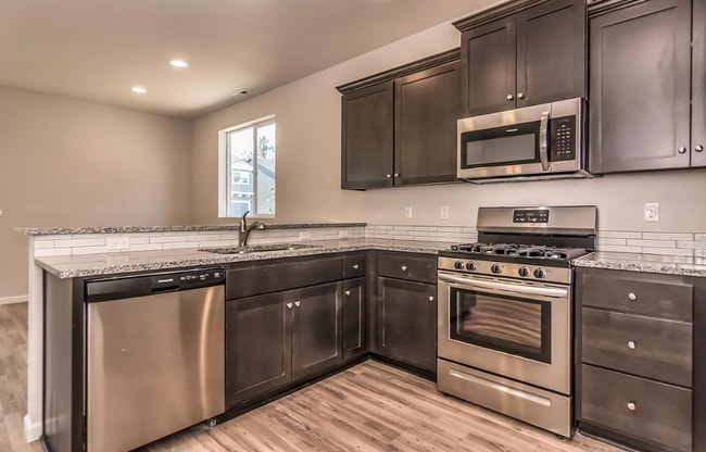 Building Photo - Like New Home Near Old Mill with A/C, Pool Access & Smart Features!