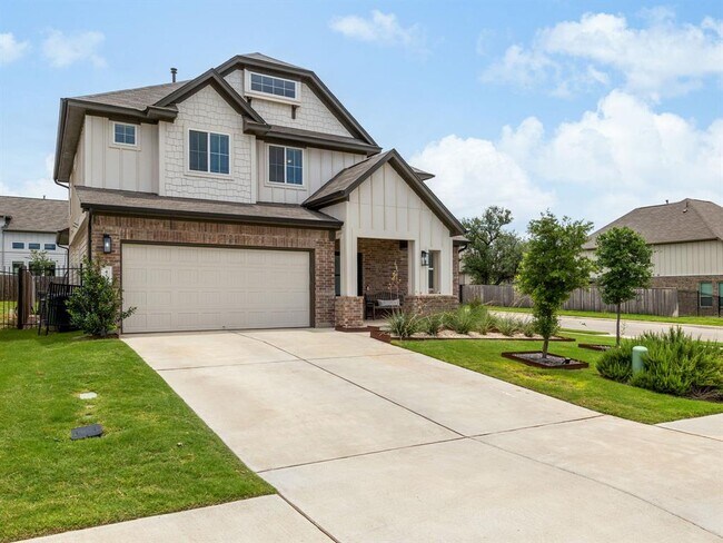Building Photo - 453 Arrowhead Vine St