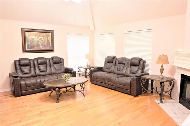 Foto del edificio - 2610 Glenwood Trail