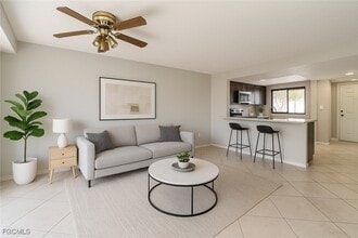 Building Photo - 4790 S Cleveland Ave