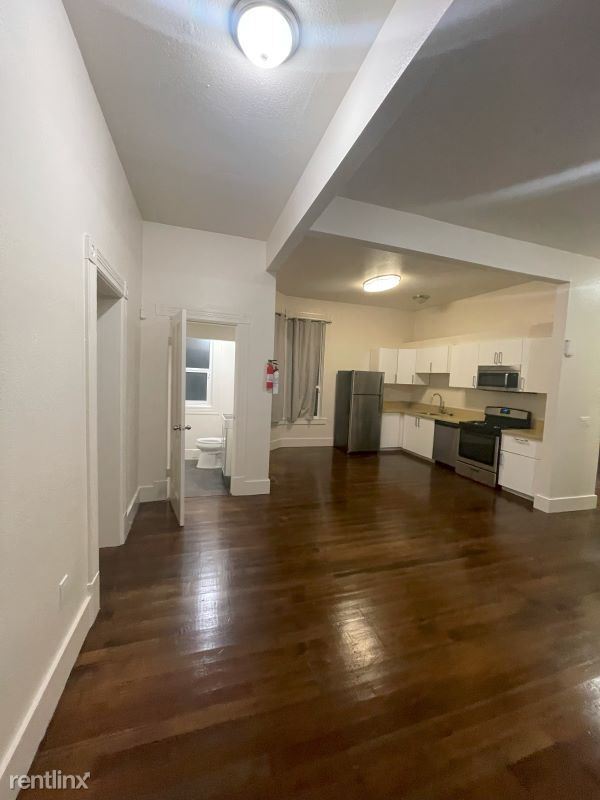 Foto del edificio - 4 br, 2.5 bath Duplex - 618 22nd St