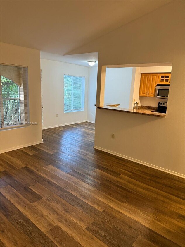 Foto principal - 2622 NW 33rd St