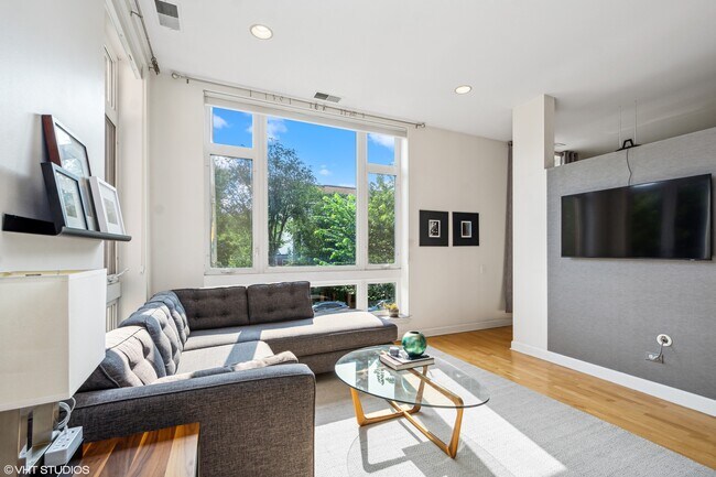 Foto del edificio - 4150 N Sheridan Rd