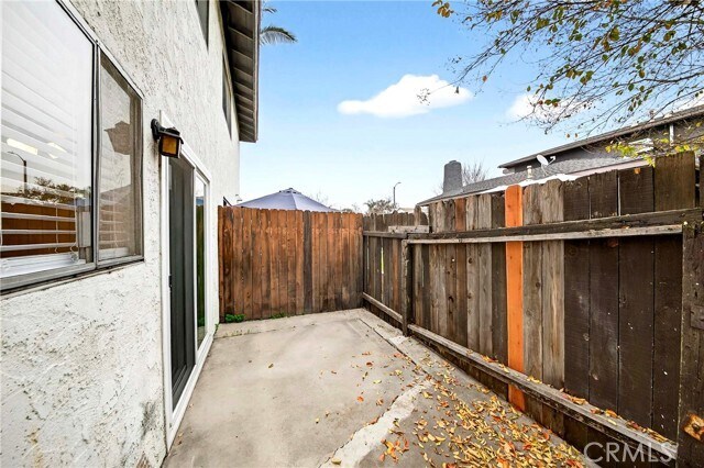 Foto del edificio - 160 Greentree Ln