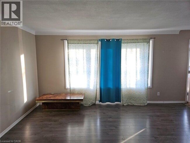 Building Photo - 100 Endicott Terrace