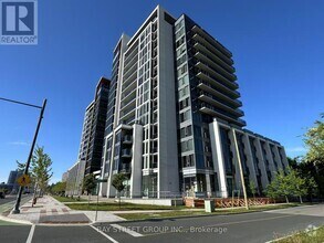 Building Photo - 9608-9608 Yonge St
