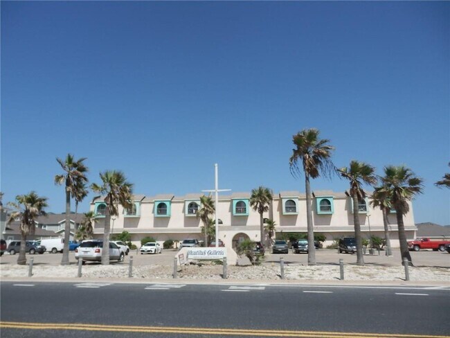 Foto del edificio - 14825 Windward Dr