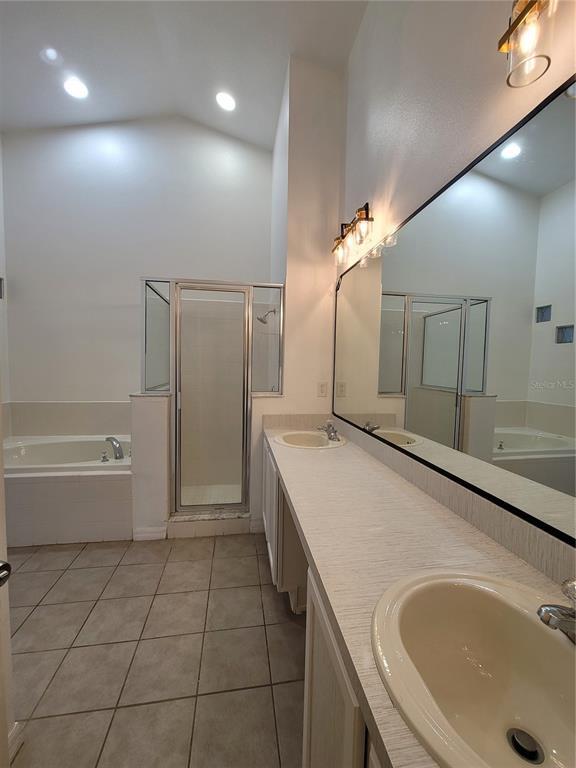 Building Photo - 601 Astor Dr