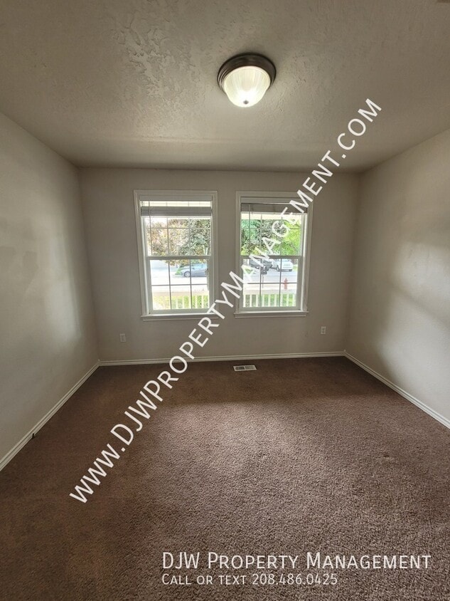 Building Photo - 18426 Viceroy-