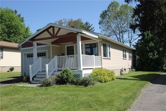 Building Photo - 45 Brighton Park