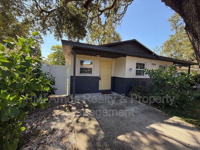 Building Photo - 2809 Marconi St