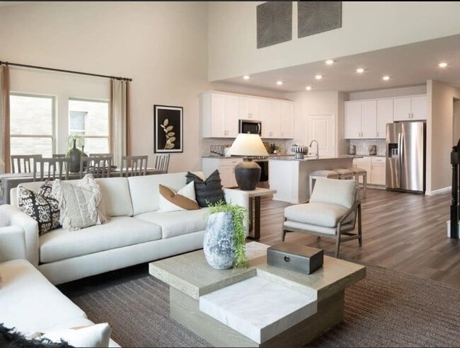 Foto del edificio - 4110 Broadleaf Dr