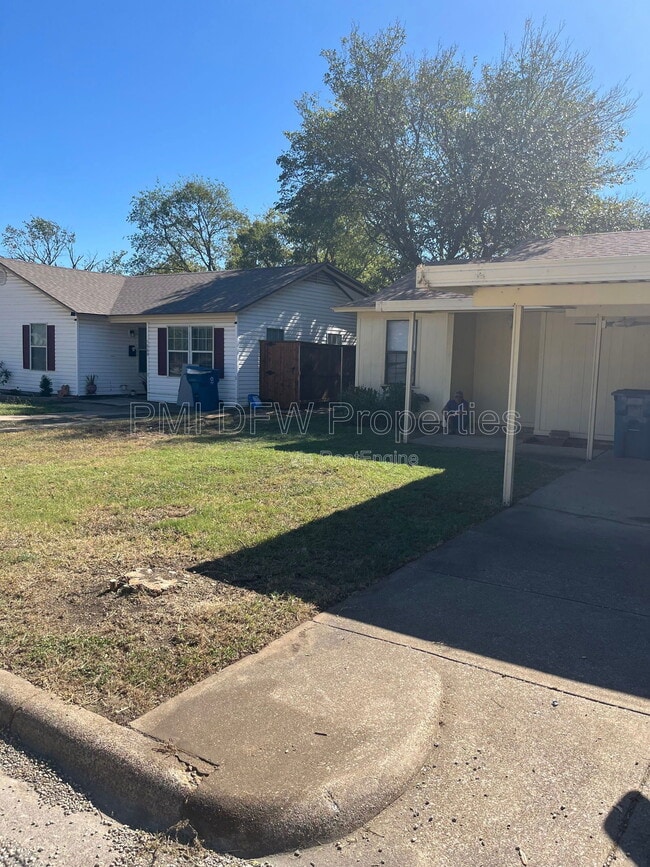 Photo - 4630 Ladyfern Way House