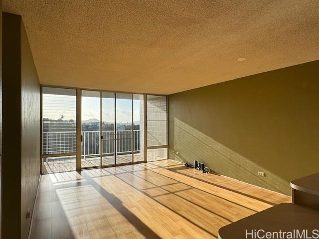 Foto del edificio - 98-707-707 Iho Pl