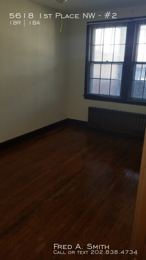 Foto del edificio - 5618 1st Pl NW
