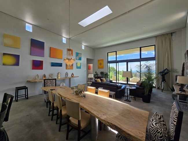 Foto del edificio - 2618 Summit Ct