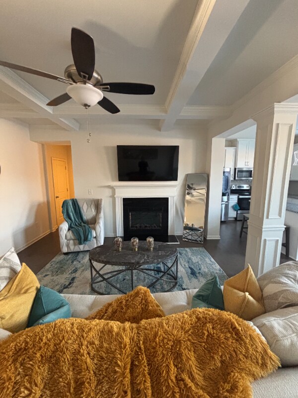 Foto del edificio - 2402 Fitts Dr