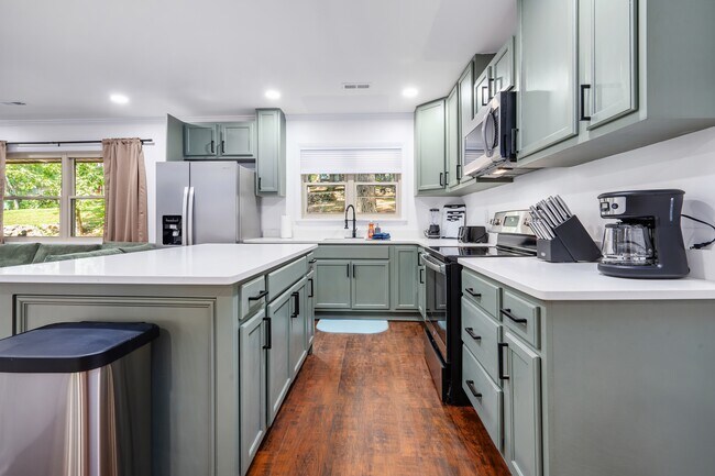 Foto del edificio - 2222 Lytle St SE