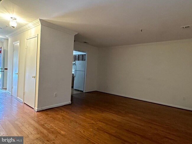 Building Photo - 7607 Lee Landing Dr