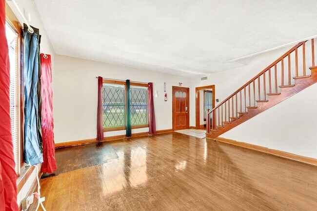 Building Photo - 5385 Gober Rd