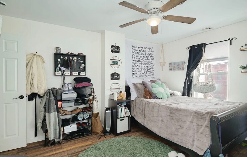 Primary Photo - 2213 N 17th St