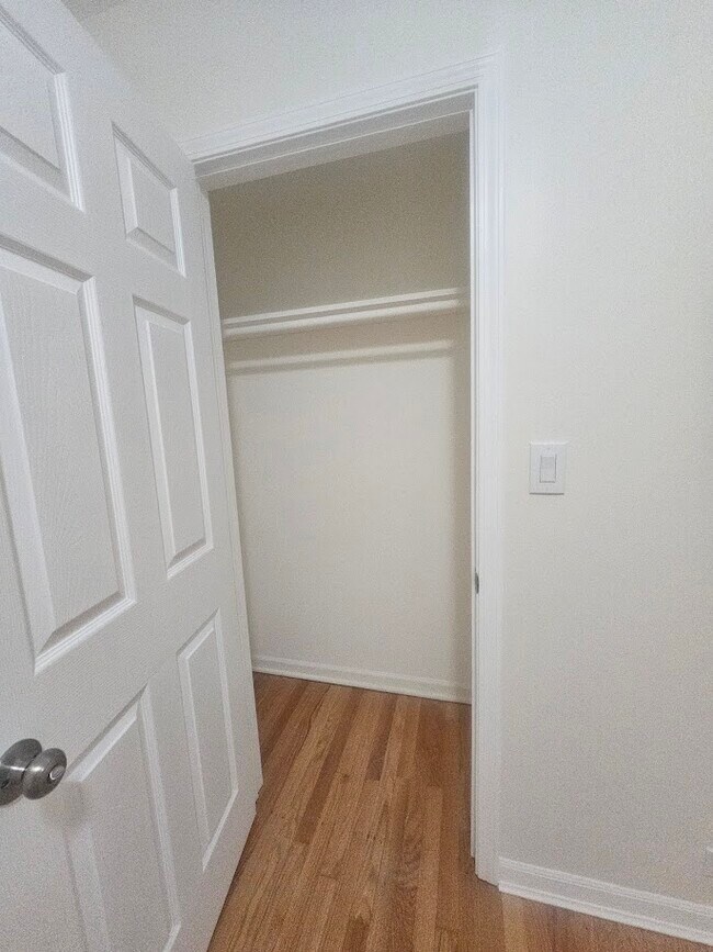 Foto del edificio - 4405 N Keokuk Ave