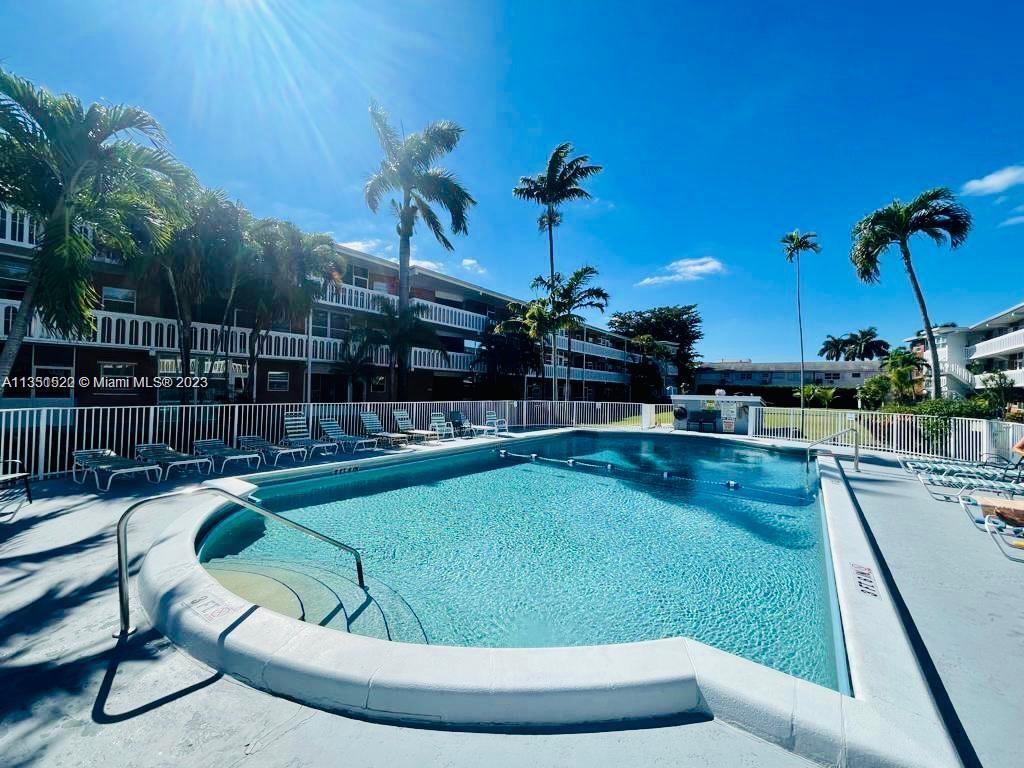 141 NE 10th Ave Unit 23A, Hallandale Beach, FL 33009 Apartment for
