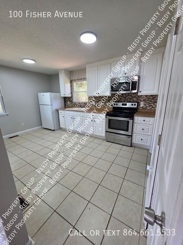 Building Photo - 100 Fisher Ave