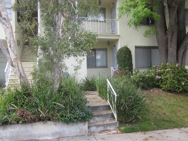 Foto del edificio - 2101 Benecia Ave