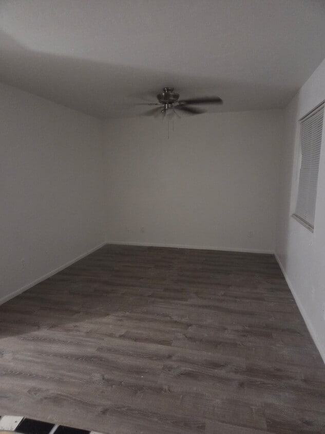 Foto del edificio - 13415 North 21st Pl