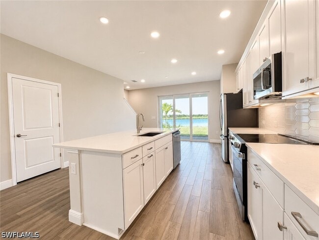 Building Photo - 5046 Draco Cir