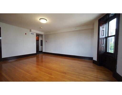 Foto del edificio - 55 W Broadway