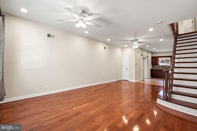 Foto del edificio - 2533 S Rosewood St